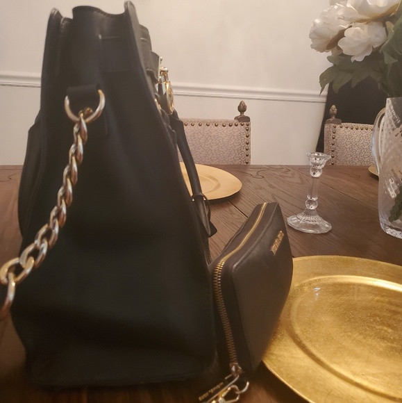 Michael Kors Handbag and Wallet Set - Picture 2 of 4